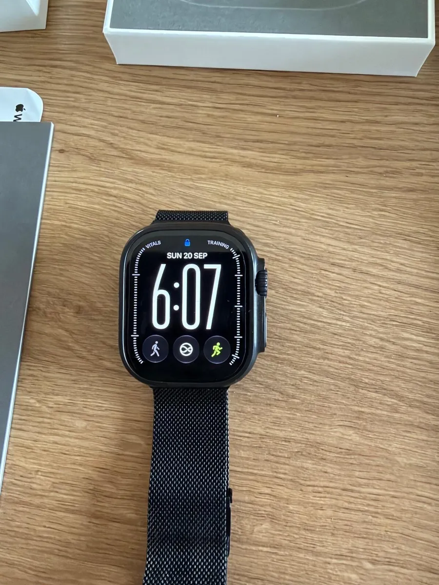 Apple Watch Ultra 2 - Image 3