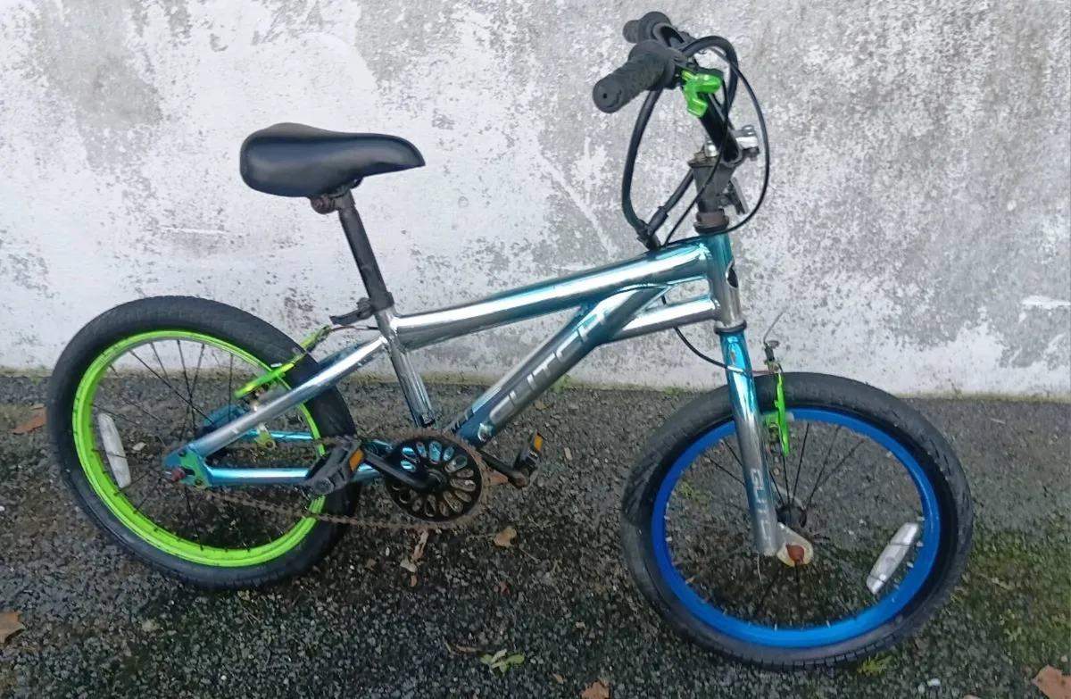 18 inch GLITCH BICYCLE - Image 1