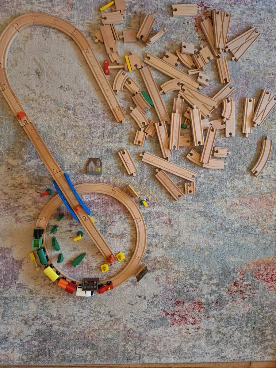 Wooden Train Set - Chad Valley + extra - Image 4