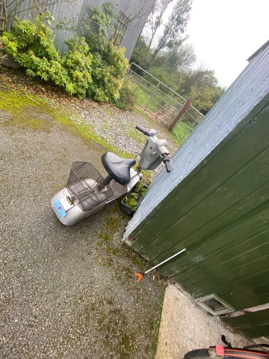 Scooter - Image 1