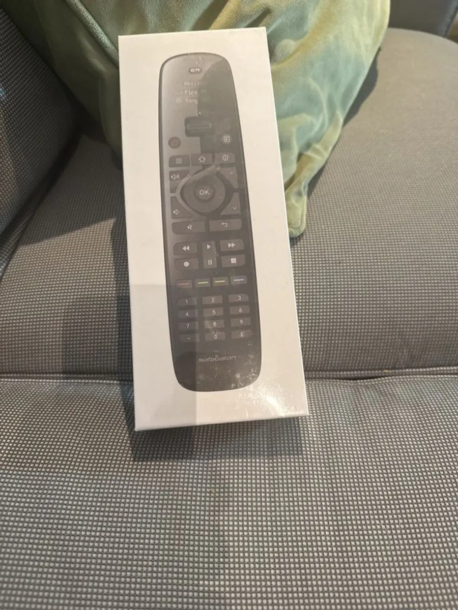 Sofabaton U2 all in one remote - Image 1