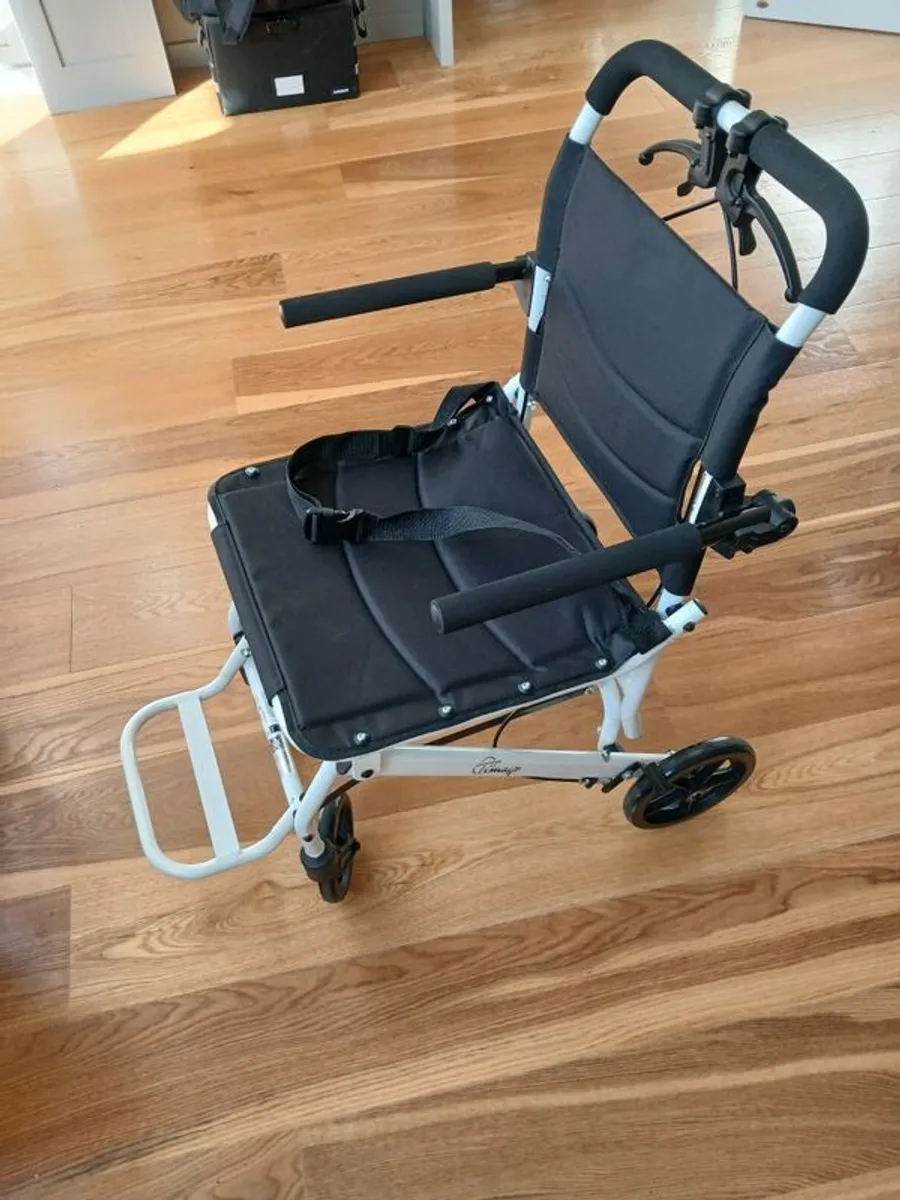folding wheelchair - Image 3