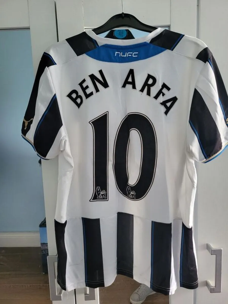 Newcastle United Ben Arfa Jersey - Image 2