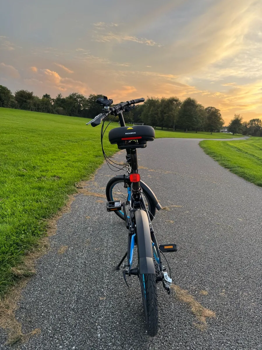 Dahon Vigor D9 Folding Bike - Image 3