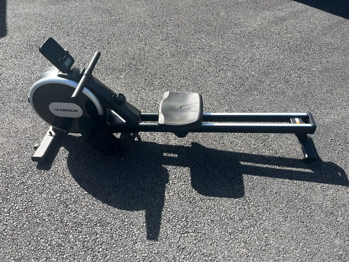Dmasun Home Rowing Machine - Image 1