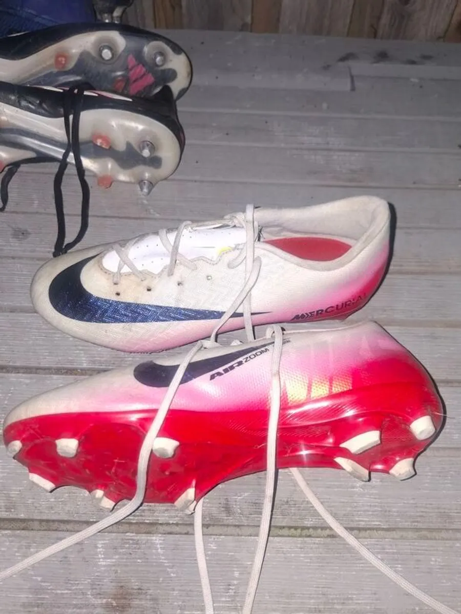 football boots - Image 4