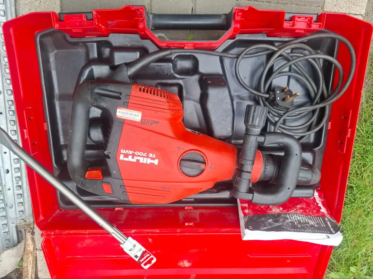 HILTI BREAKER 230V warranty 6-months  /receipt - Image 4
