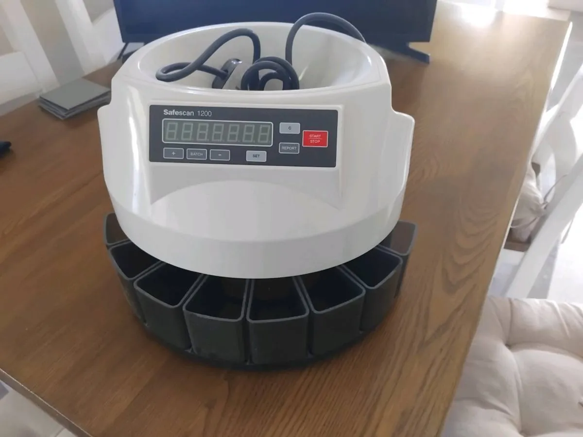 Coin machine