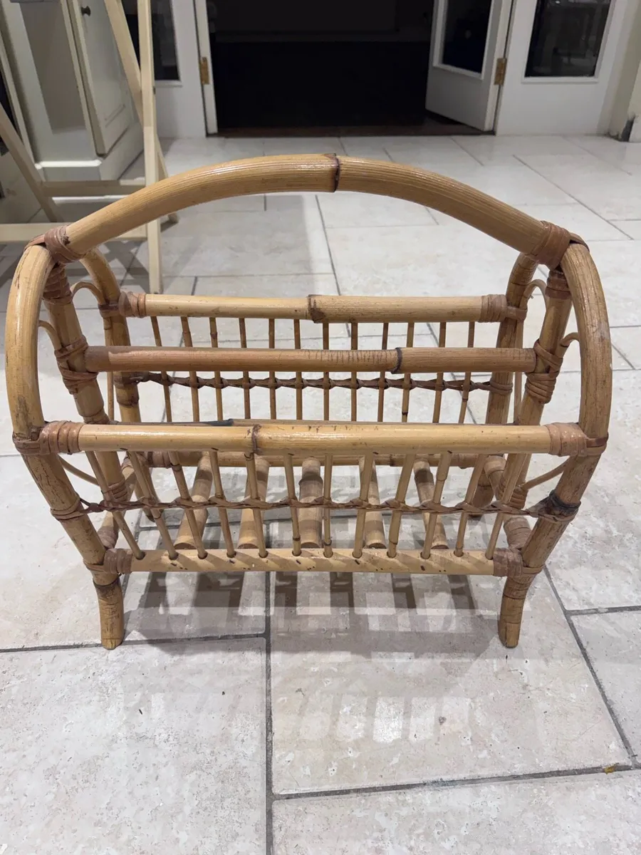 Vintage magazine rack - Image 2