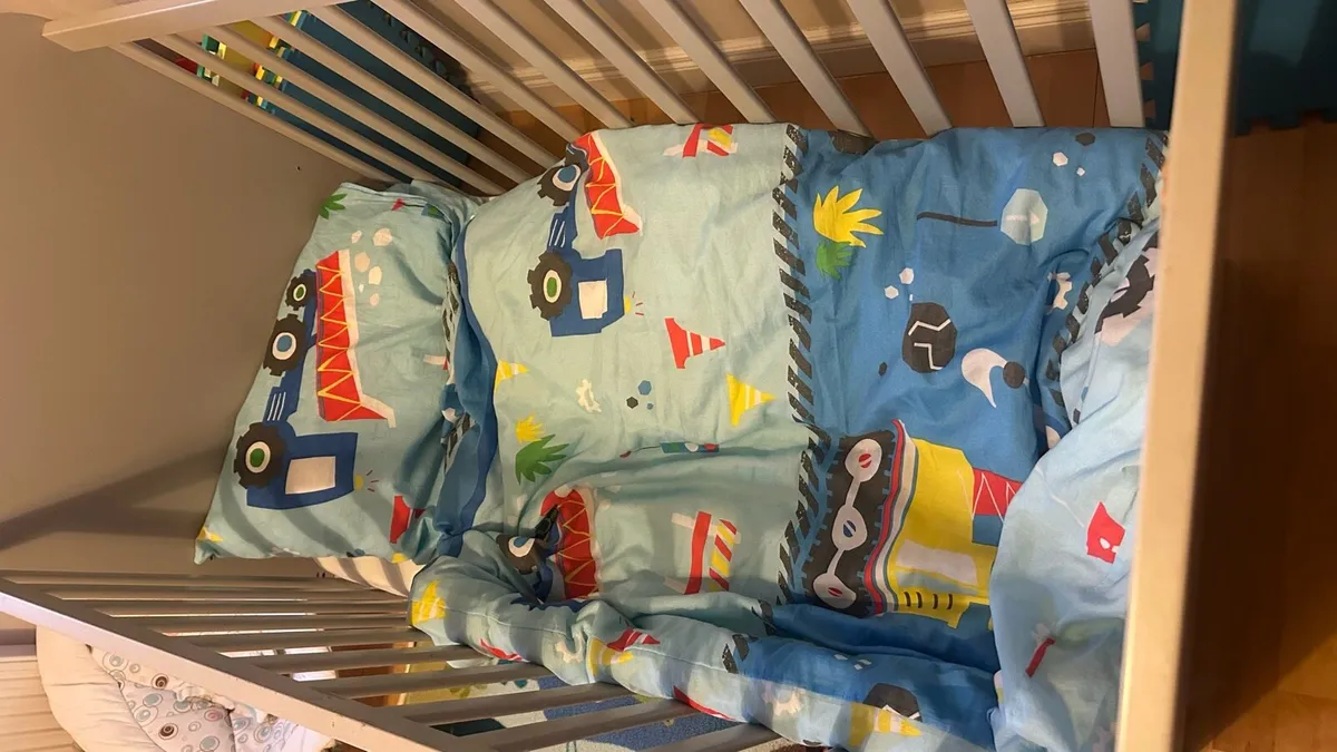 Baby / Toddler Cot - Image 2