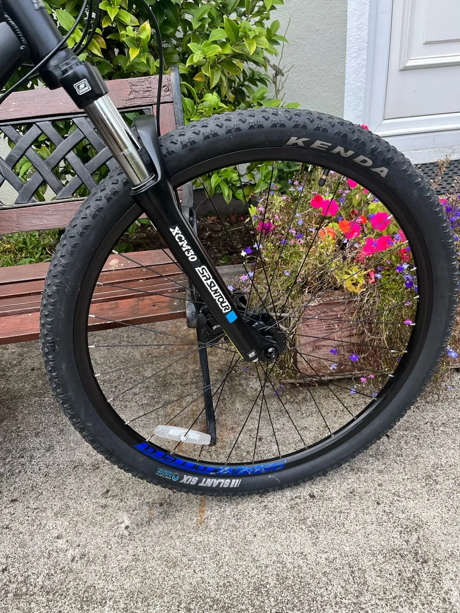 Carrera Hellcat 29, inche mountain bike. - Image 3