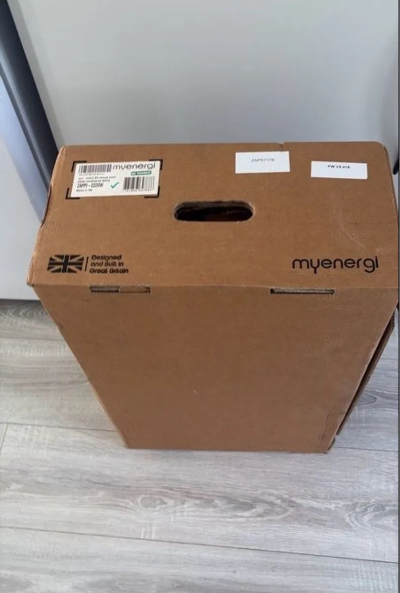Zappi EV Charger 7kW - 22kW no cable type! - Image 3