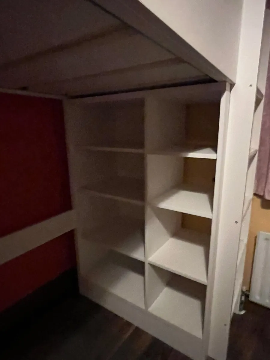 Bed - Image 3