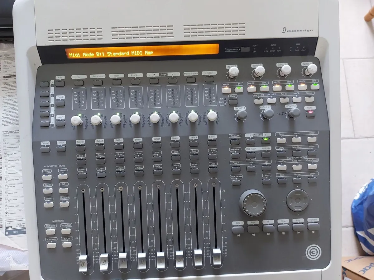 Digidesign 003 Mixer Console Recording Interface - Image 1