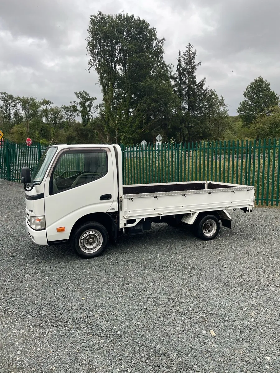 Toyota Dyna 2010 - Image 3