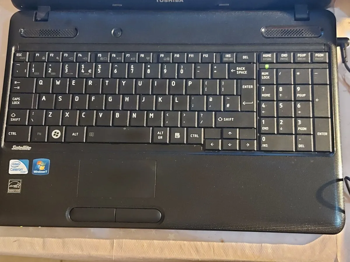 Toshiba Satellite C660-18C Laptop, 4GB Ram, 255GB - Image 2