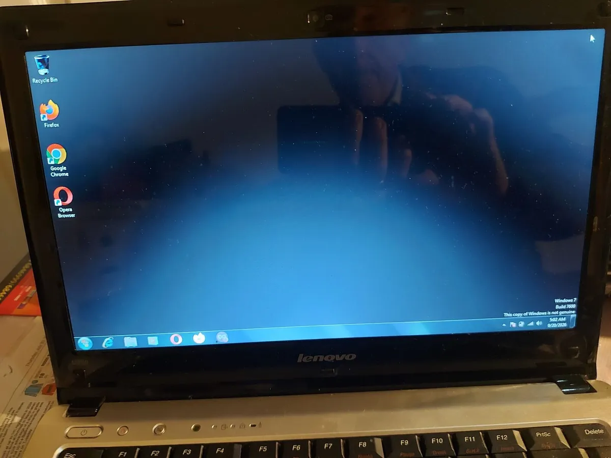 Lenovo Ideapad U350 Laptop, 4GB Ram, 230GB SSD Win - Image 1