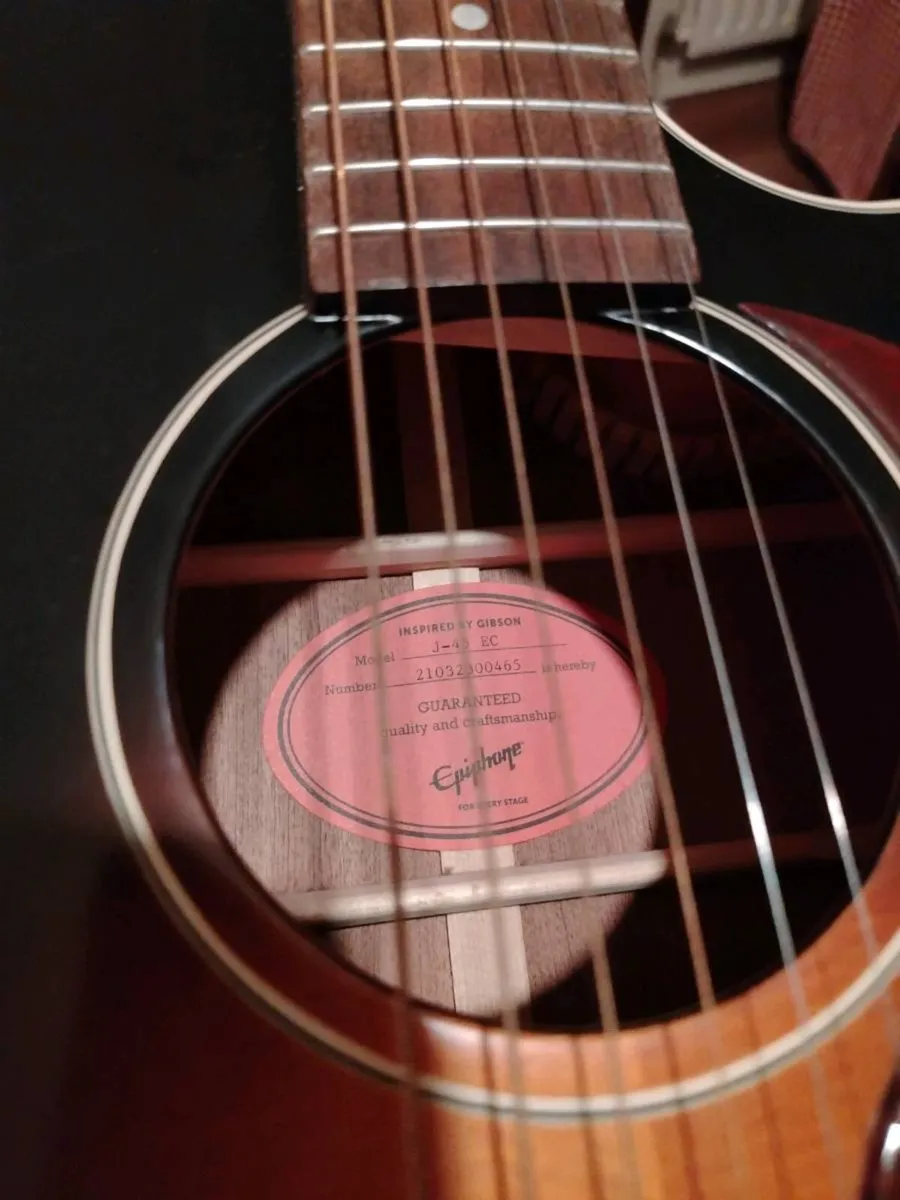 Acoustic Guitar - Image 3
