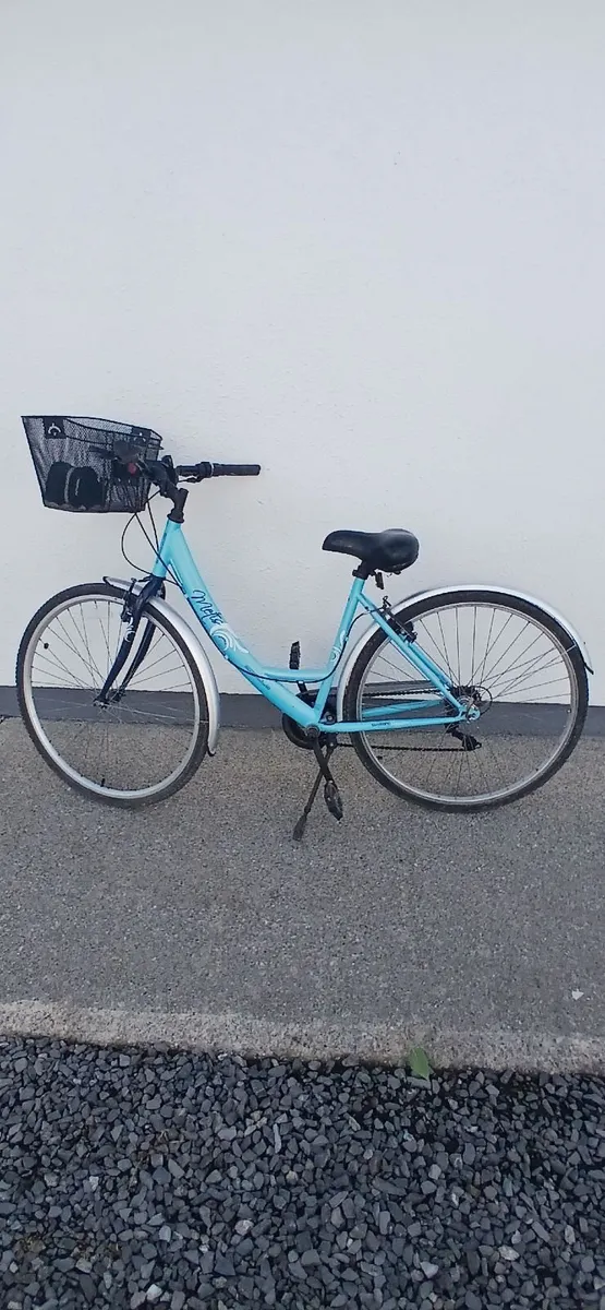 LADIES BICYCLE - Image 3