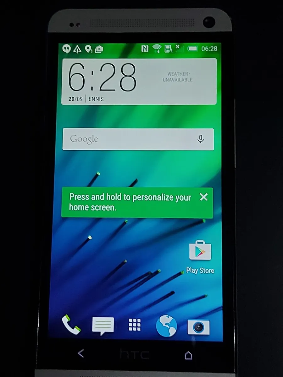 HTC ONE, 32GB, 3 Network, excellent condition - Image 1