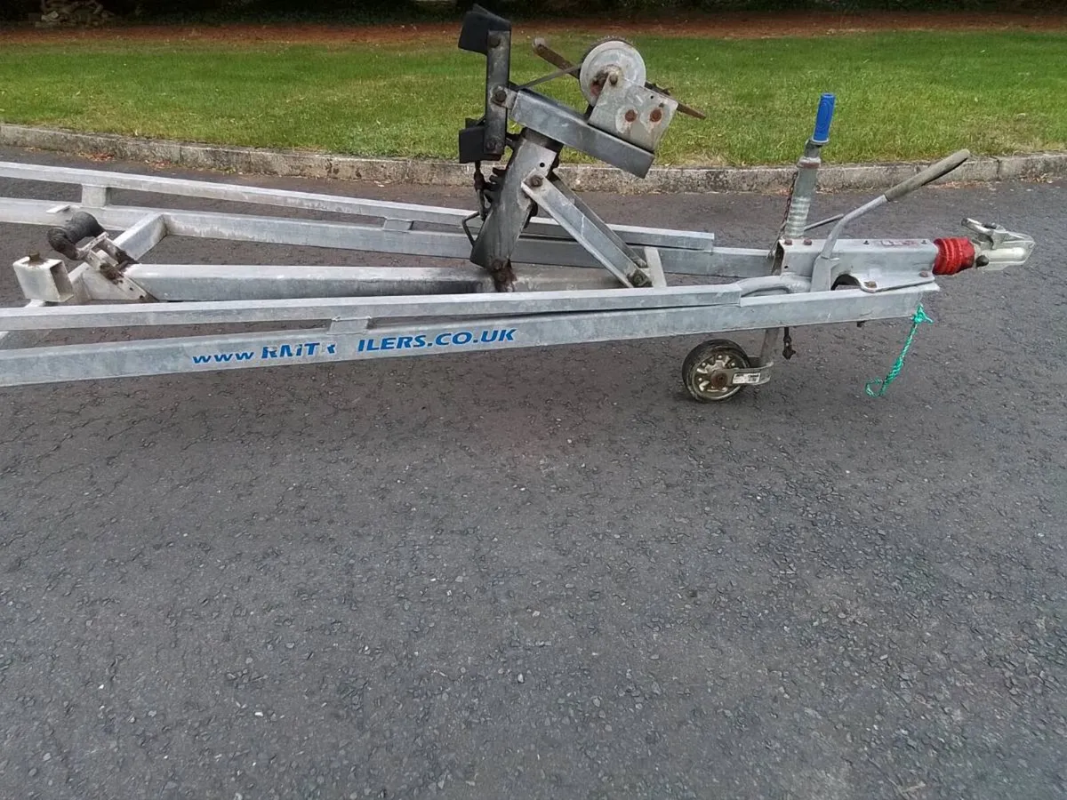 Roller coaster boat trailer - Image 4