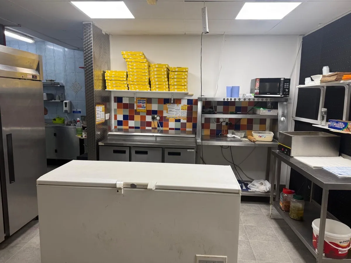 Takeaway restaurant Frinchise for sale - Image 4