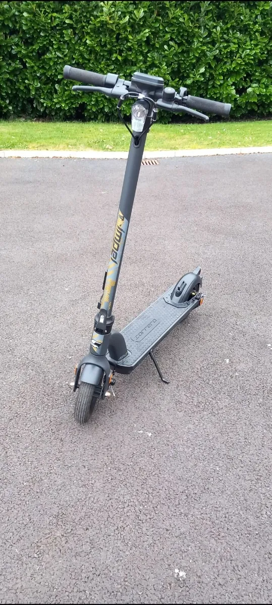 Carrera Impel Scooter - Image 1