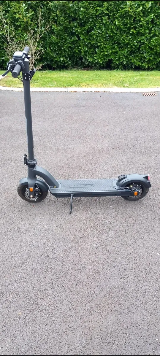 Carrera Impel Scooter - Image 4