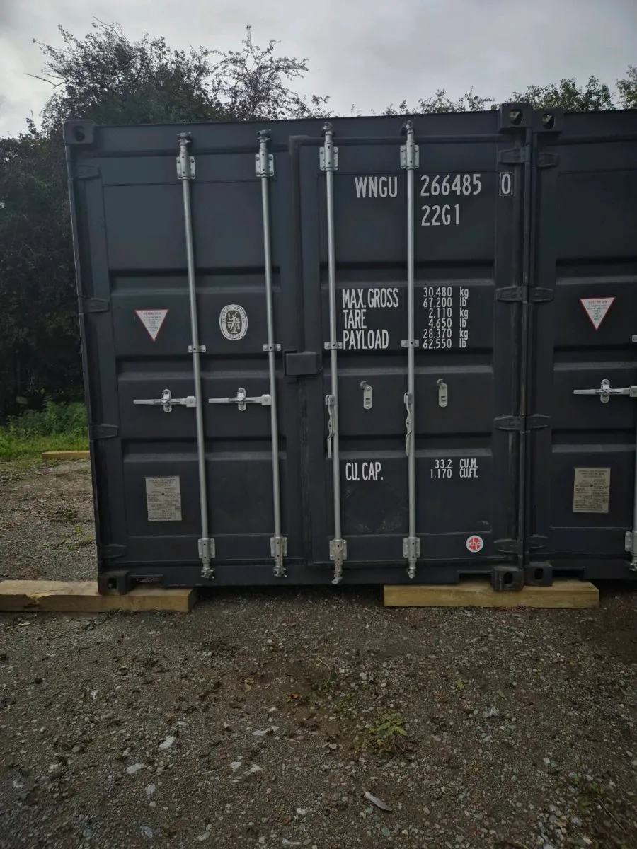 Containers - Image 3