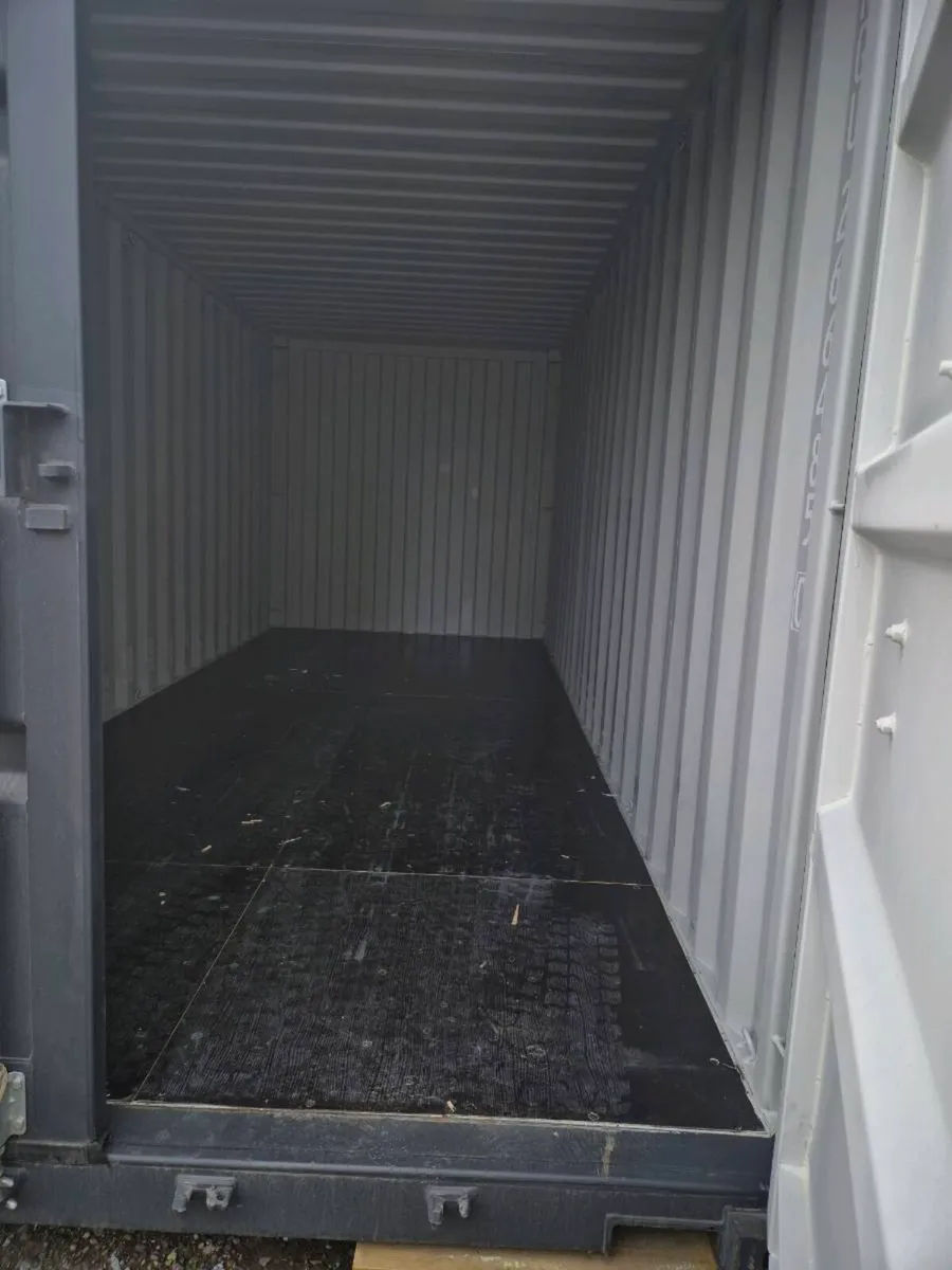 Containers - Image 4