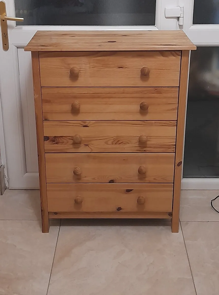 Chest of drawers for sale - Image 1