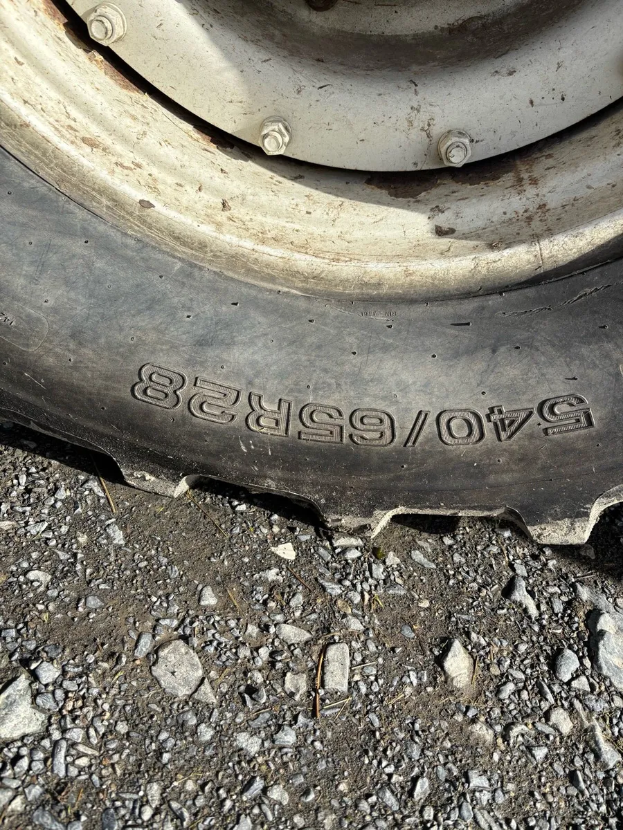 Tractor tyres - Image 4
