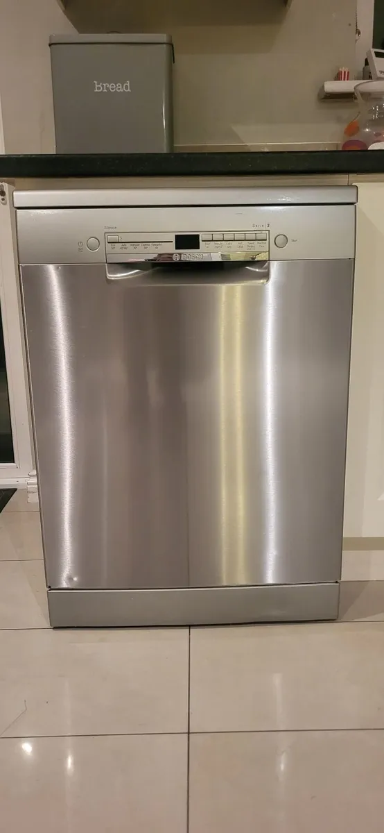 Dishwasher - Image 2