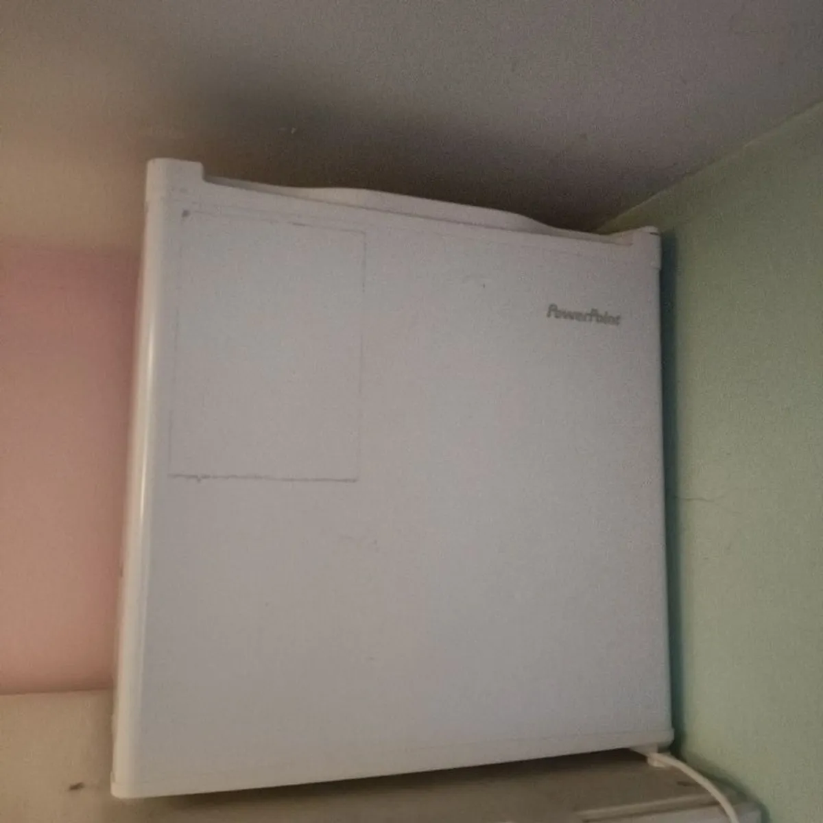PowerPoint mini fridge - Image 3