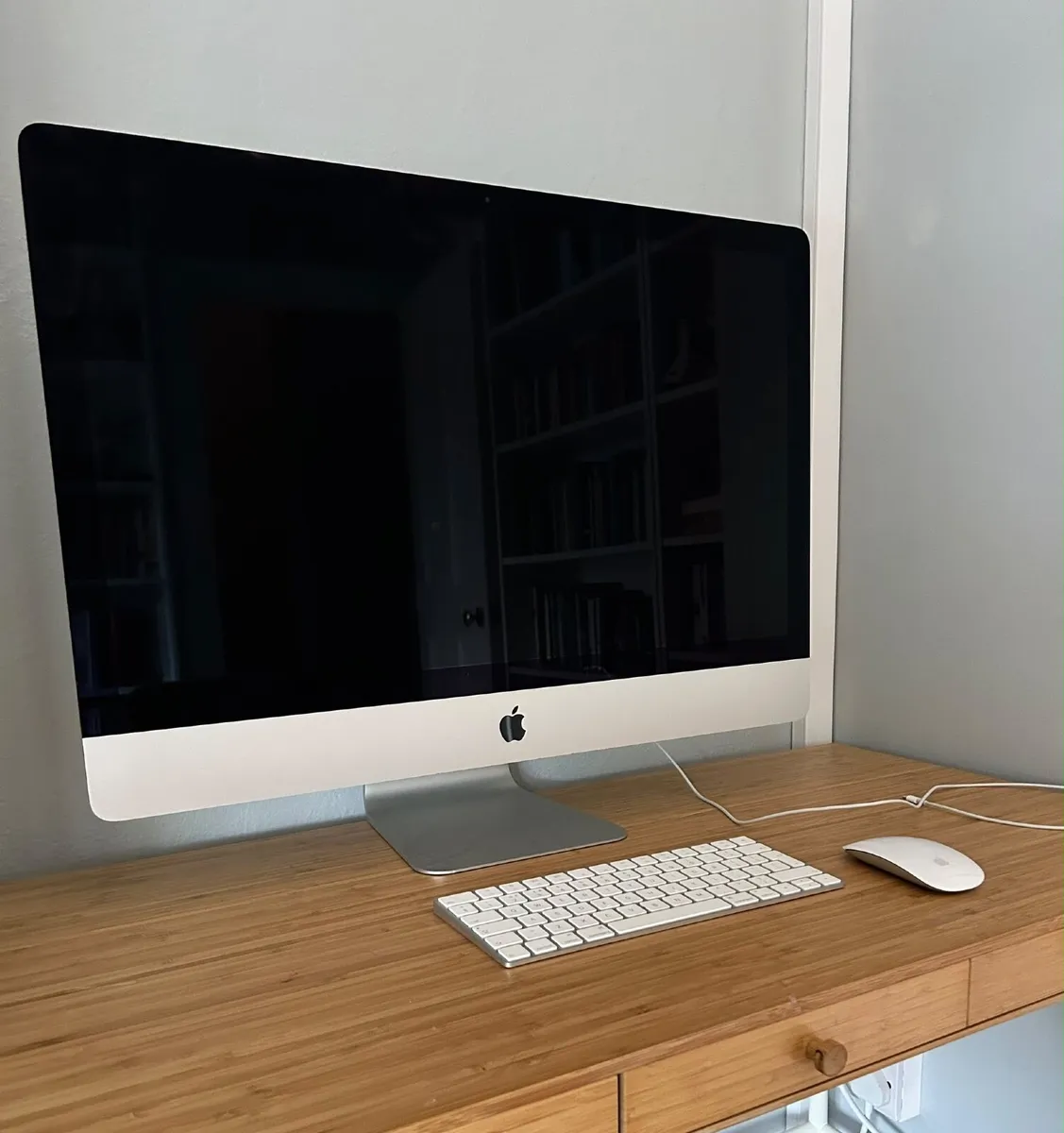 Apple iMac Retina 5k 27inch 2020 - Image 3