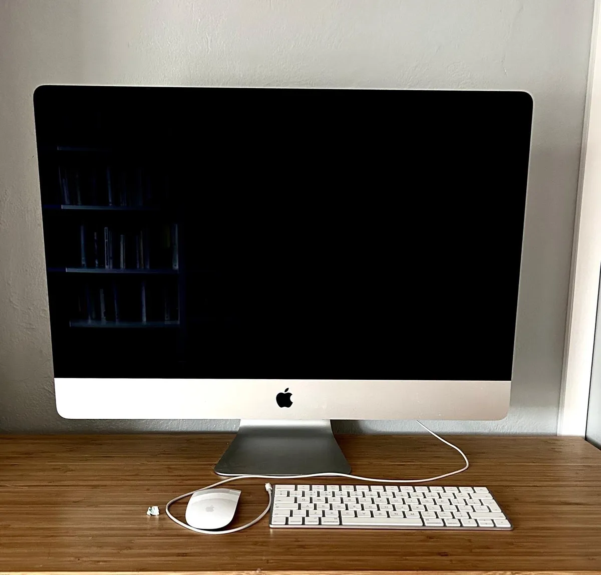 Apple iMac Retina 5k 27inch 2020 - Image 4