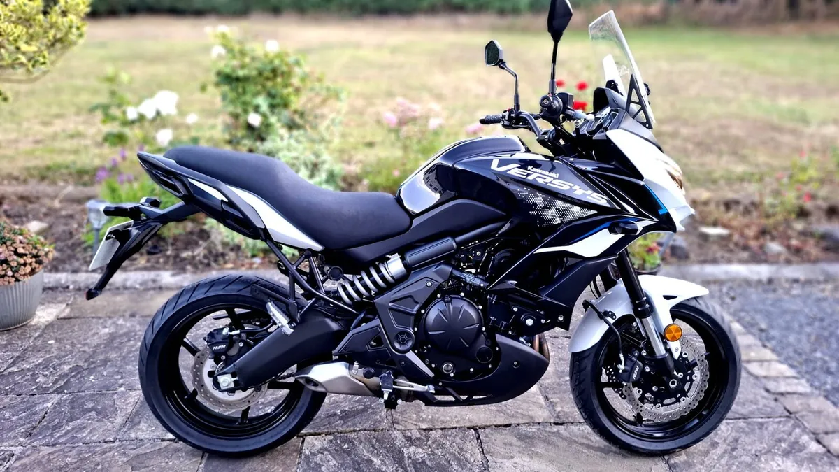 KAWASAKI VERSYS 650 2022 MINT CONDITION - Image 1