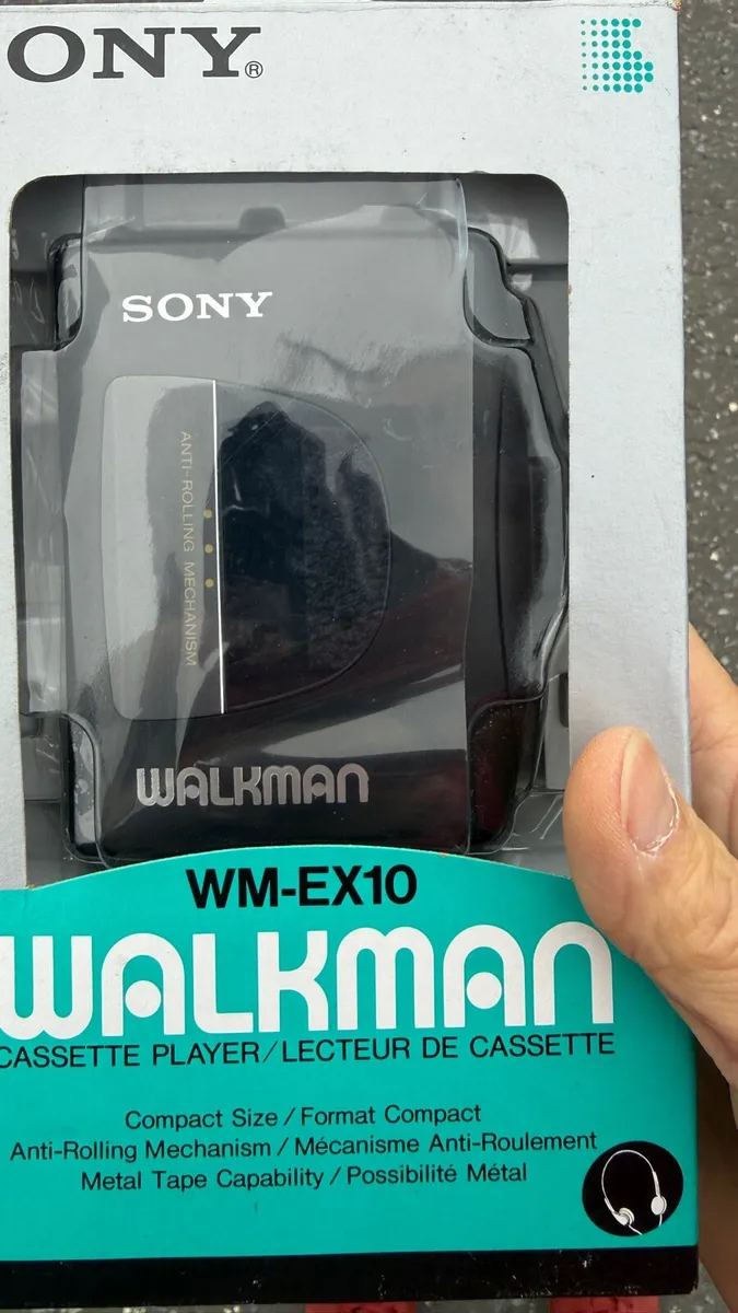 Sony Walkman - NEW - Image 1