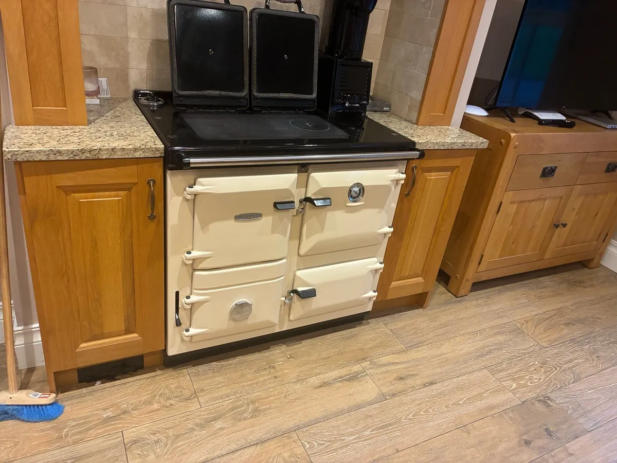 Rayburn solid fuel cooker - Image 2