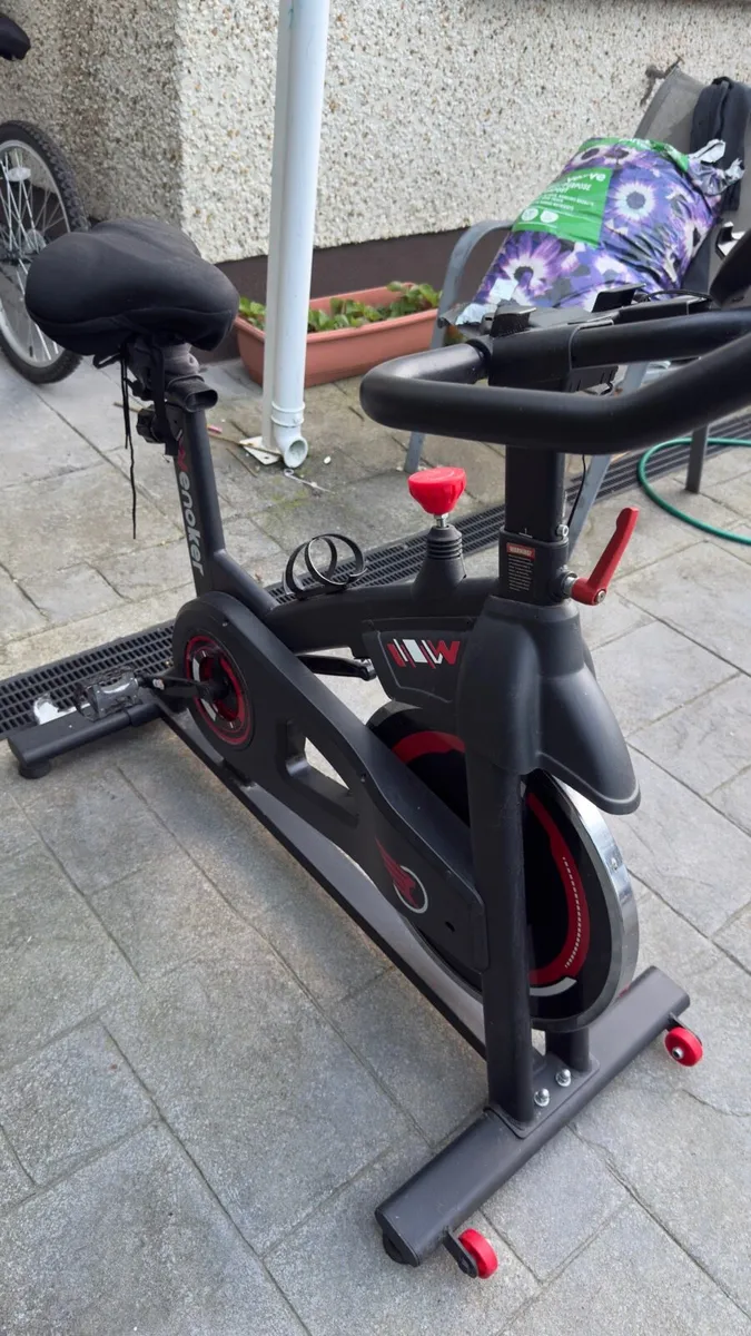 Exercise Bike/ Indoor cycling bike - Image 3