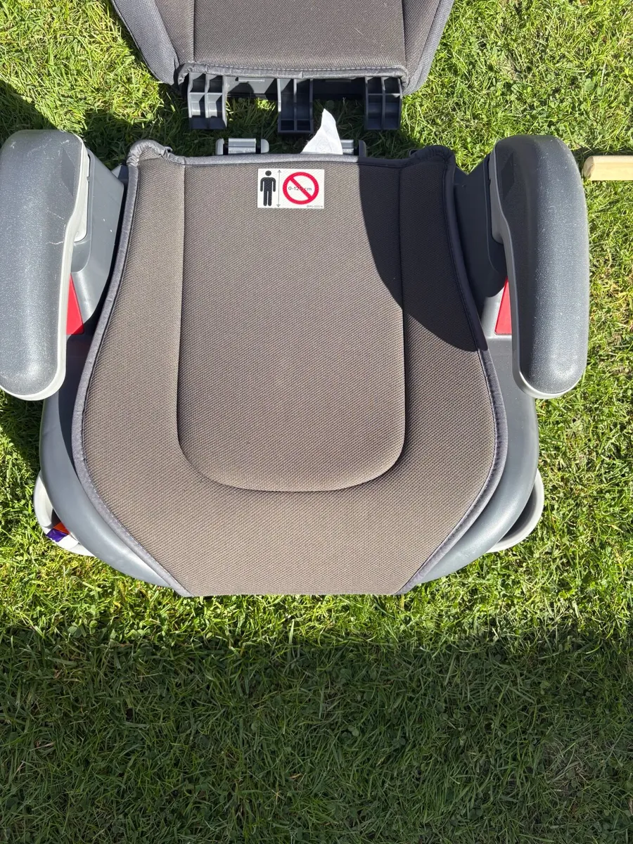 Car booster seat - Image 2
