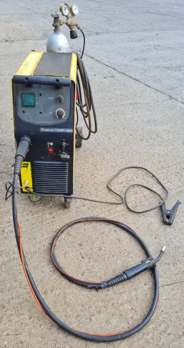 ESAB OrigoMag CO2 welder - Image 2