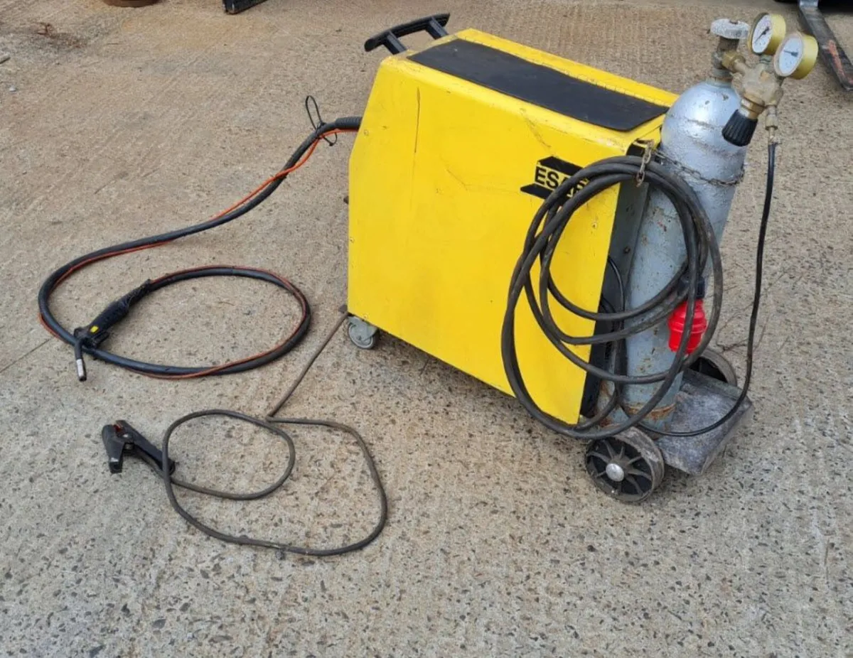 ESAB OrigoMag CO2 welder - Image 3