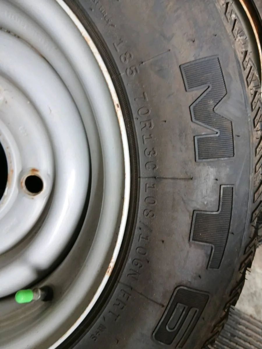 Ifor Williams Wheels 185/70 x13 (as new) - Image 3
