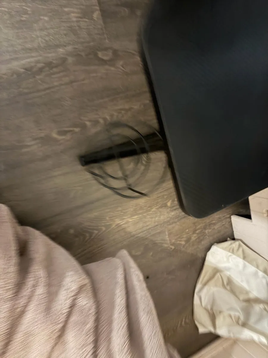 Gaming desk - Image 3
