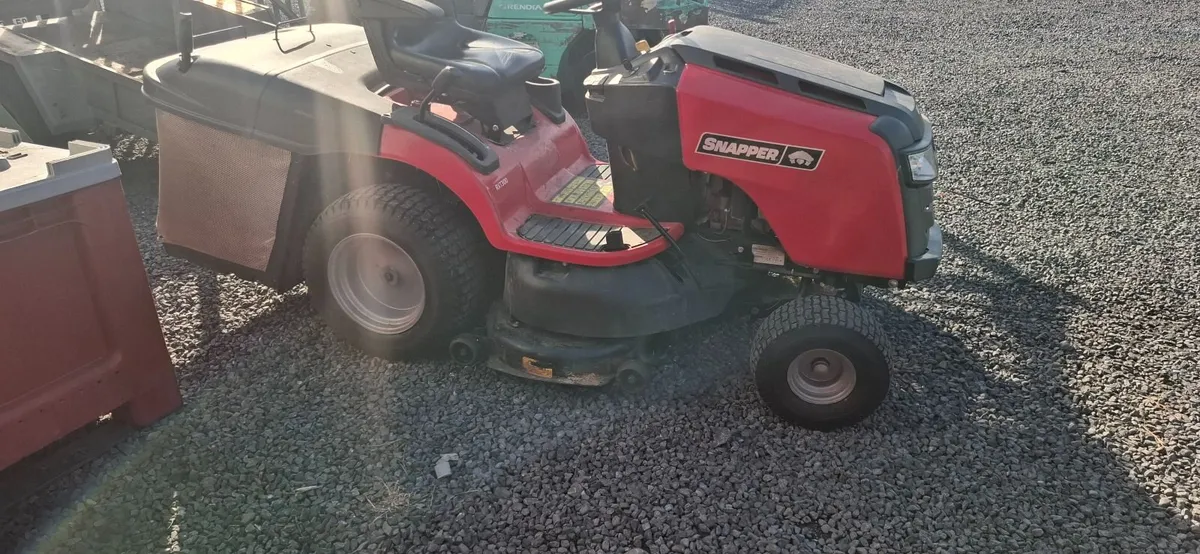 Snapper 27hp mower for sale - Image 3