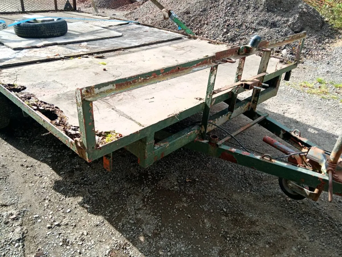 12 X6 trailer - Image 3