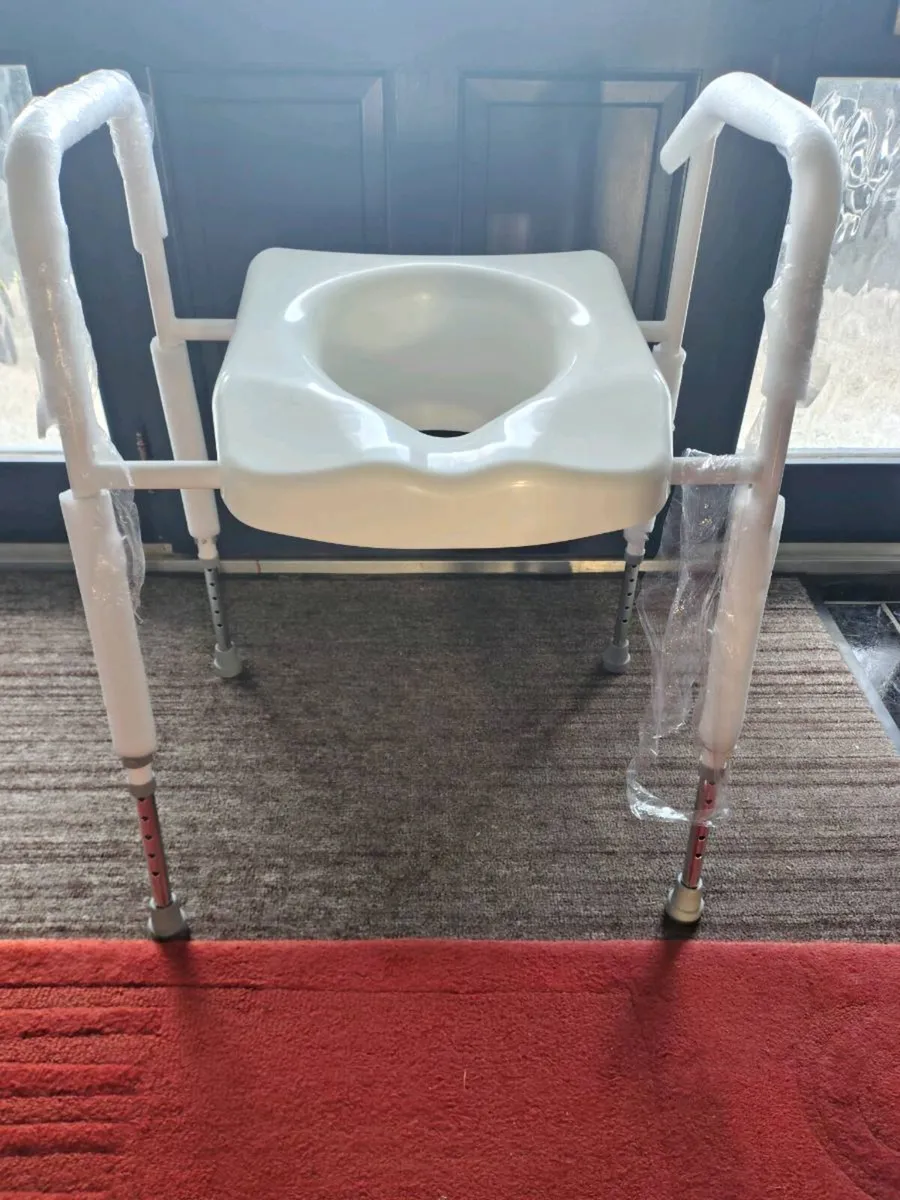 Toilet Seat Raise