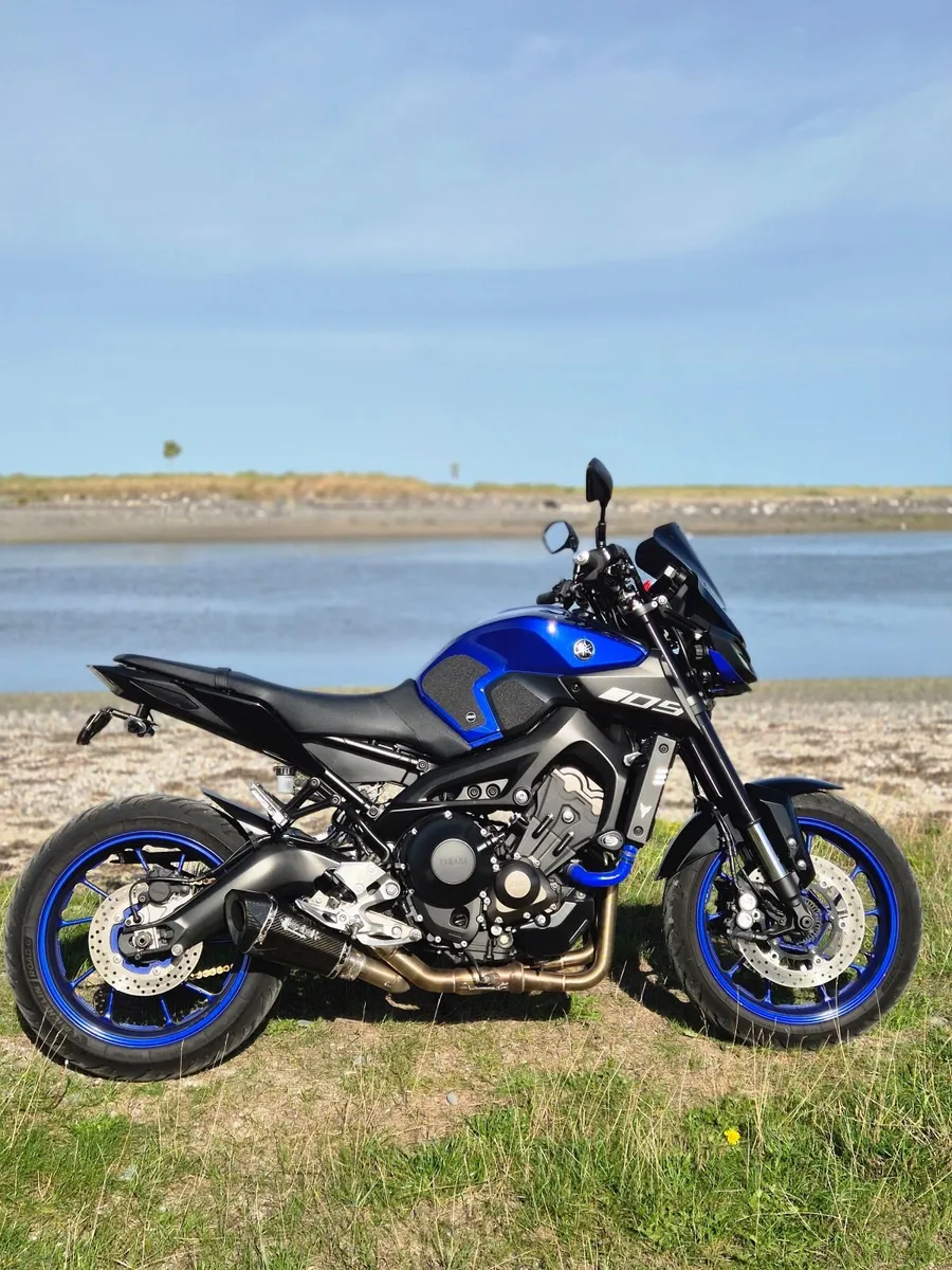 Yamaha mt09 - Image 1