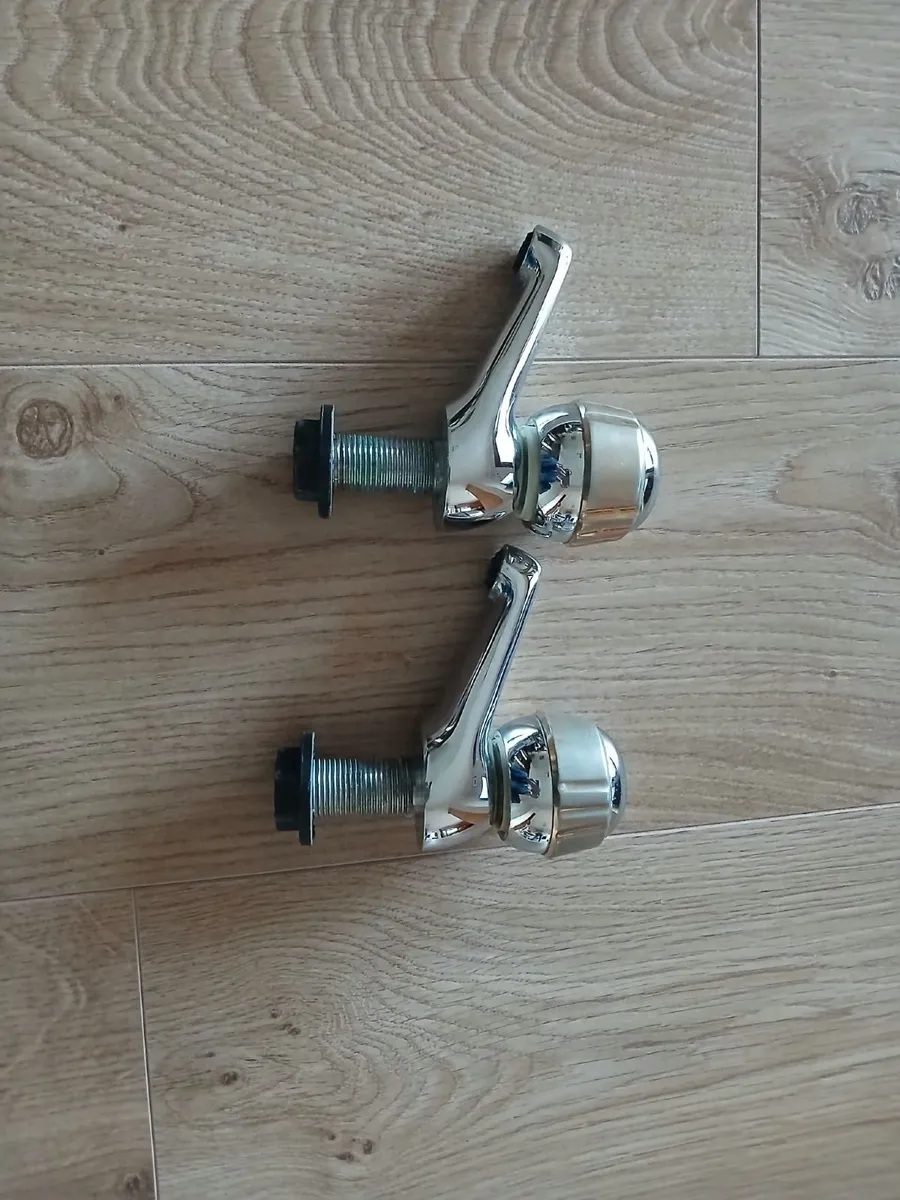 Bathroom Taps and Accessories - Image 4